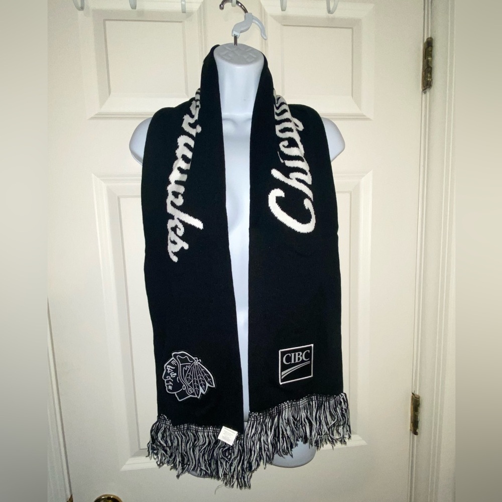 Chicago Blackhawks SGA unisex reversible scarf. New in packaging.